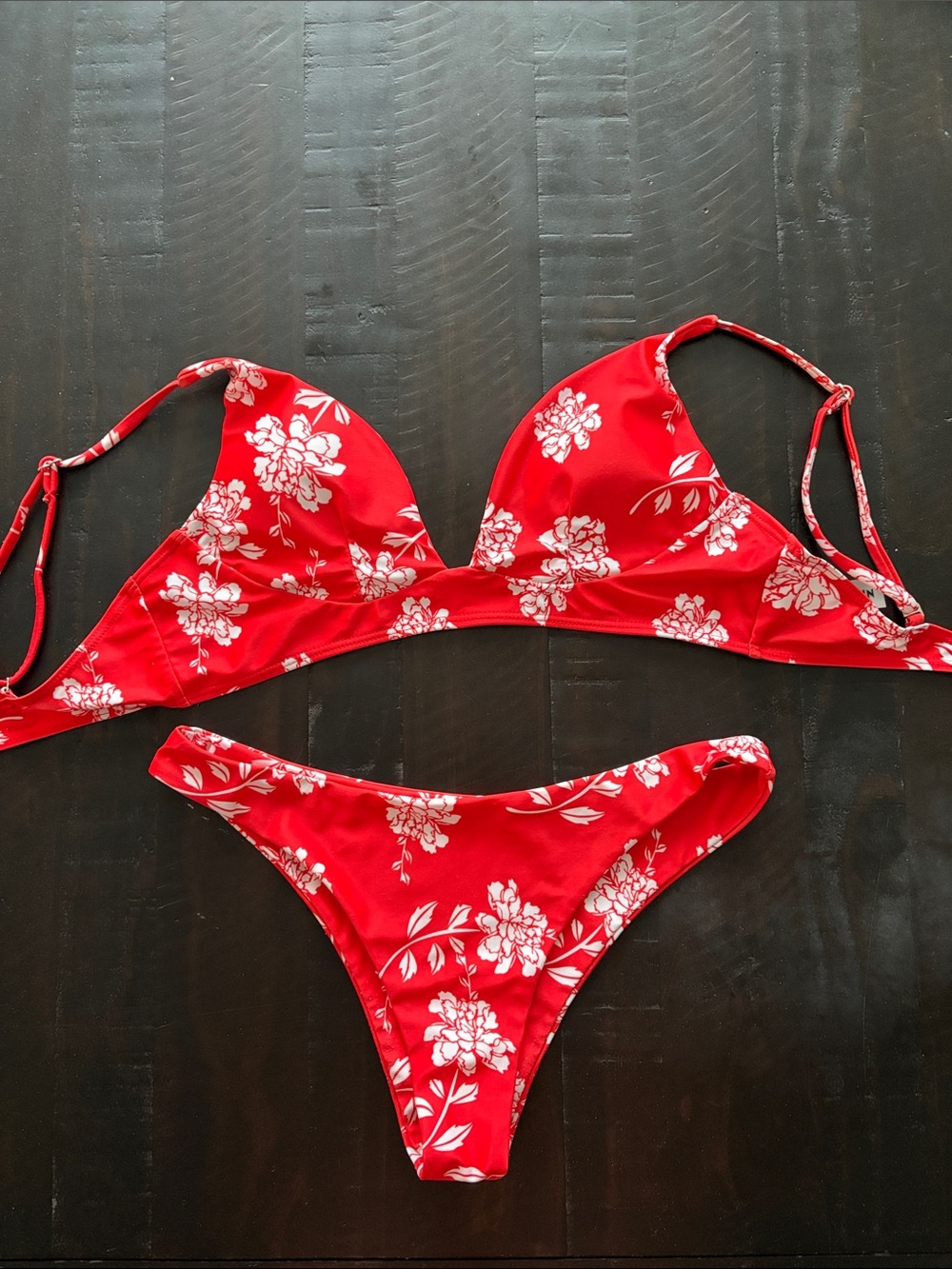 SHEIN Red and White Floral Bikini Top